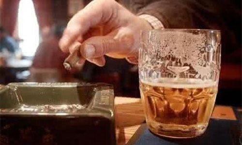 ���ӻ�������ô�� �ճ�����ε���